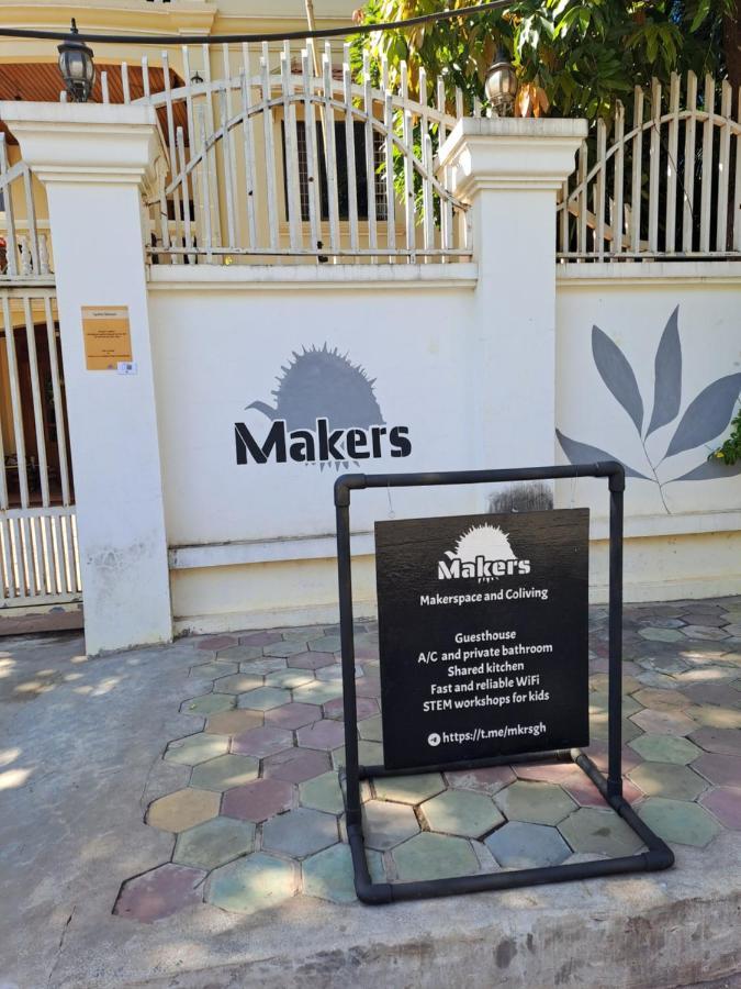 Makers Guesthouse Siem Reap Extérieur photo